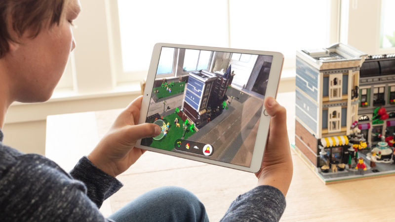 Introduction To Augmented Reality (AR): How It Works?