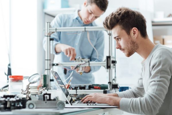 How To Start Your Career As A Robotics Engineer And What To Expect