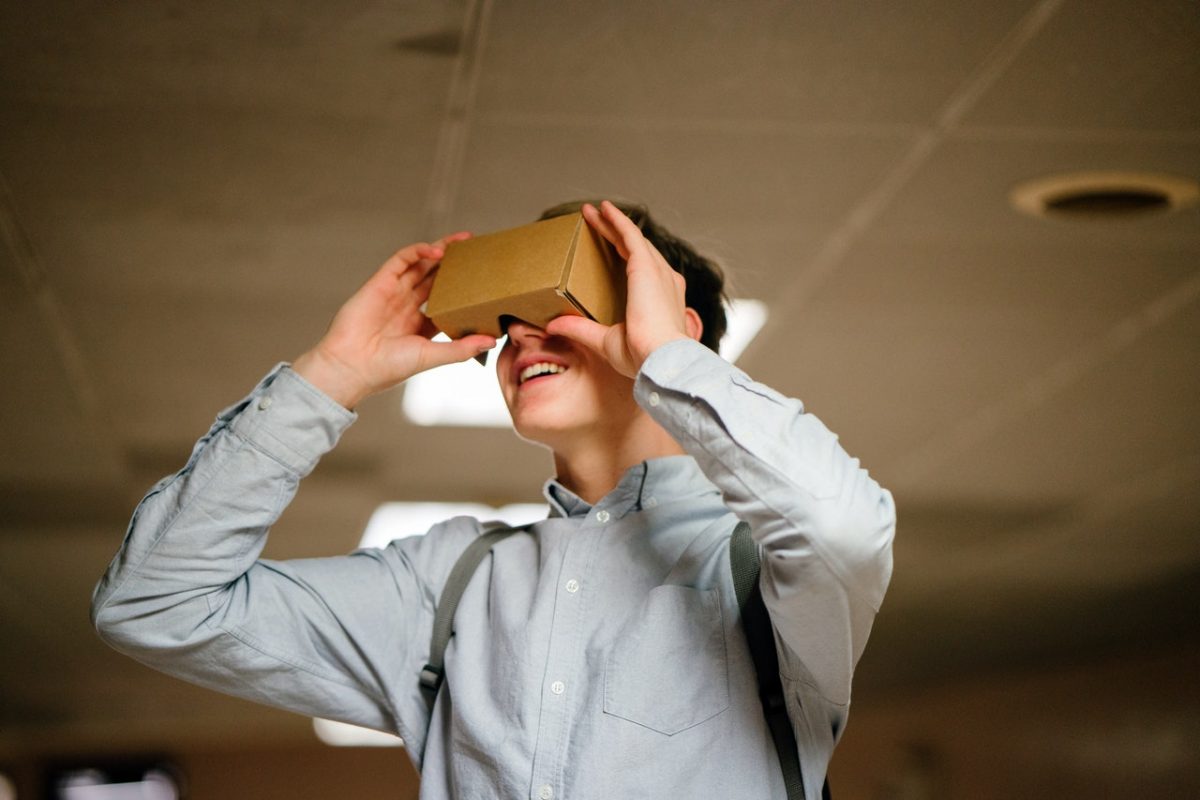 Virtual reality in education is increasingly possible thanks to affordable headsets