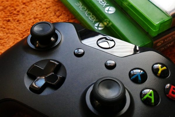 You can earn Microsoft Rewards by playing your Xbox