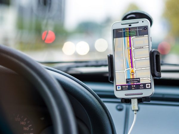 Waze vs Google Maps: Which Navigation App Is The BEST