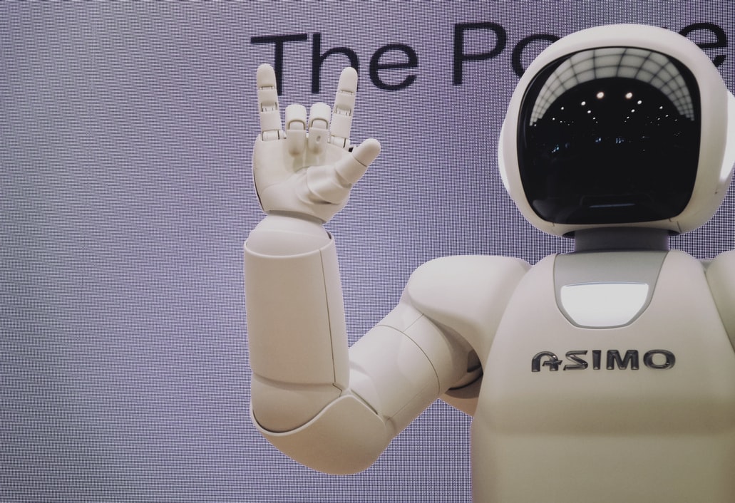 Artificially Intelligent Robot