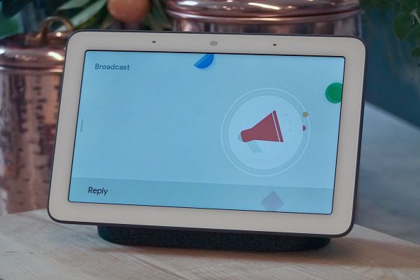 Google home hub Virtual Assistant