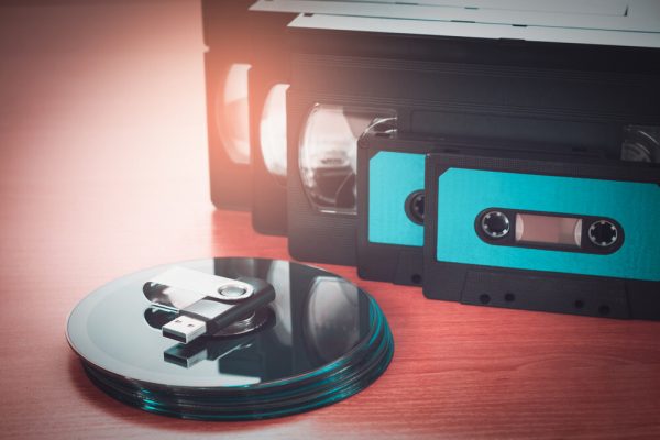 How to Convert VHS to Digital and DVD  DIY Guide  - 8