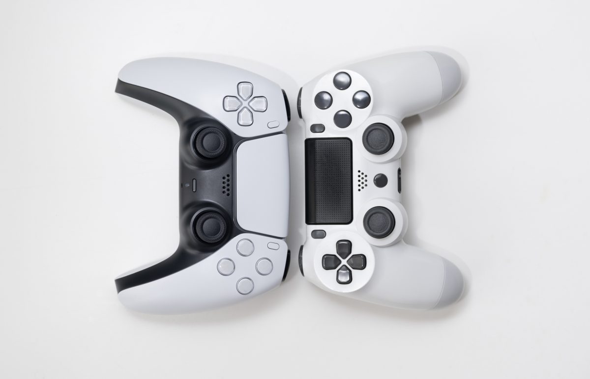 ps5 & ps4 controllers; ps5 backwards compatibility