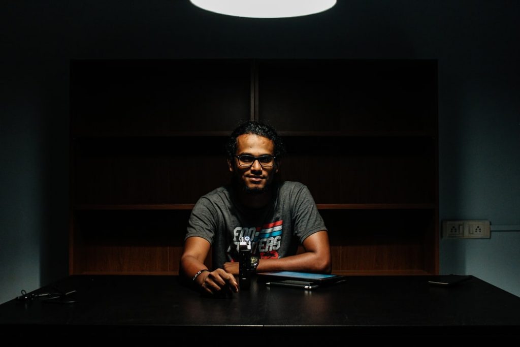 17 Best Horror Podcast Shows That Give a Good Scare | Robots.net