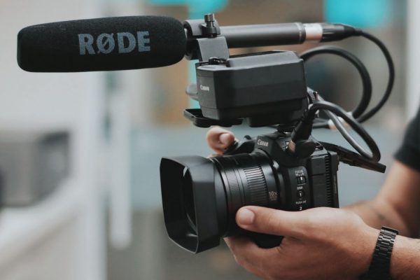 10 Best Vlogging Cameras for Social Media Success - 10