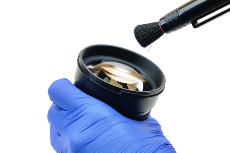 Easy Tips On How To Clean Camera Lens To Take Clear Pictures