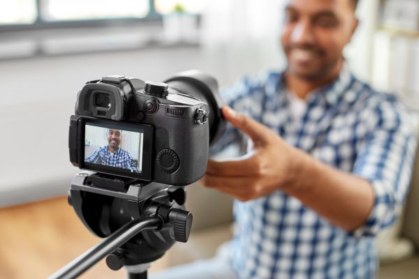 How to Use DSLR as Webcam for HD Video Calls and Twitch Streams - 11