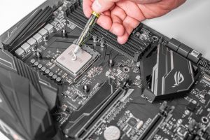 How to Apply Thermal Paste to CPU: A Step-by-Step Guide