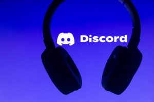 15 Best Music Bots for Discord Your Server Will Vibe To