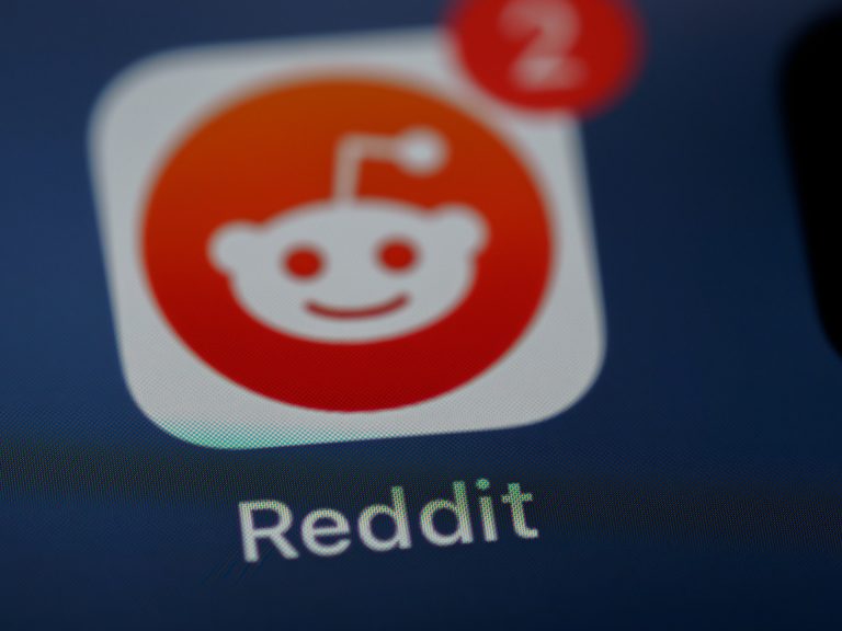 50 Best Subreddits on the Front Page of the Internet | Robots.net