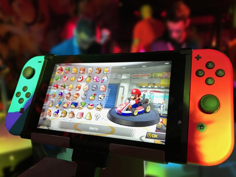 12 Best Nintendo Switch Racing Games to Play Alone or With Friends