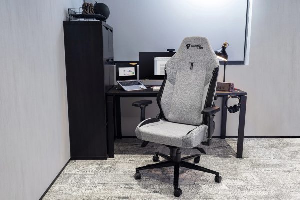 Secretlab Titan Evo  A Review of the Ergonomic Gaming Chair - 59