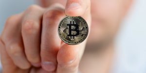 The Dos And Don’ts of Investing In Bitcoin