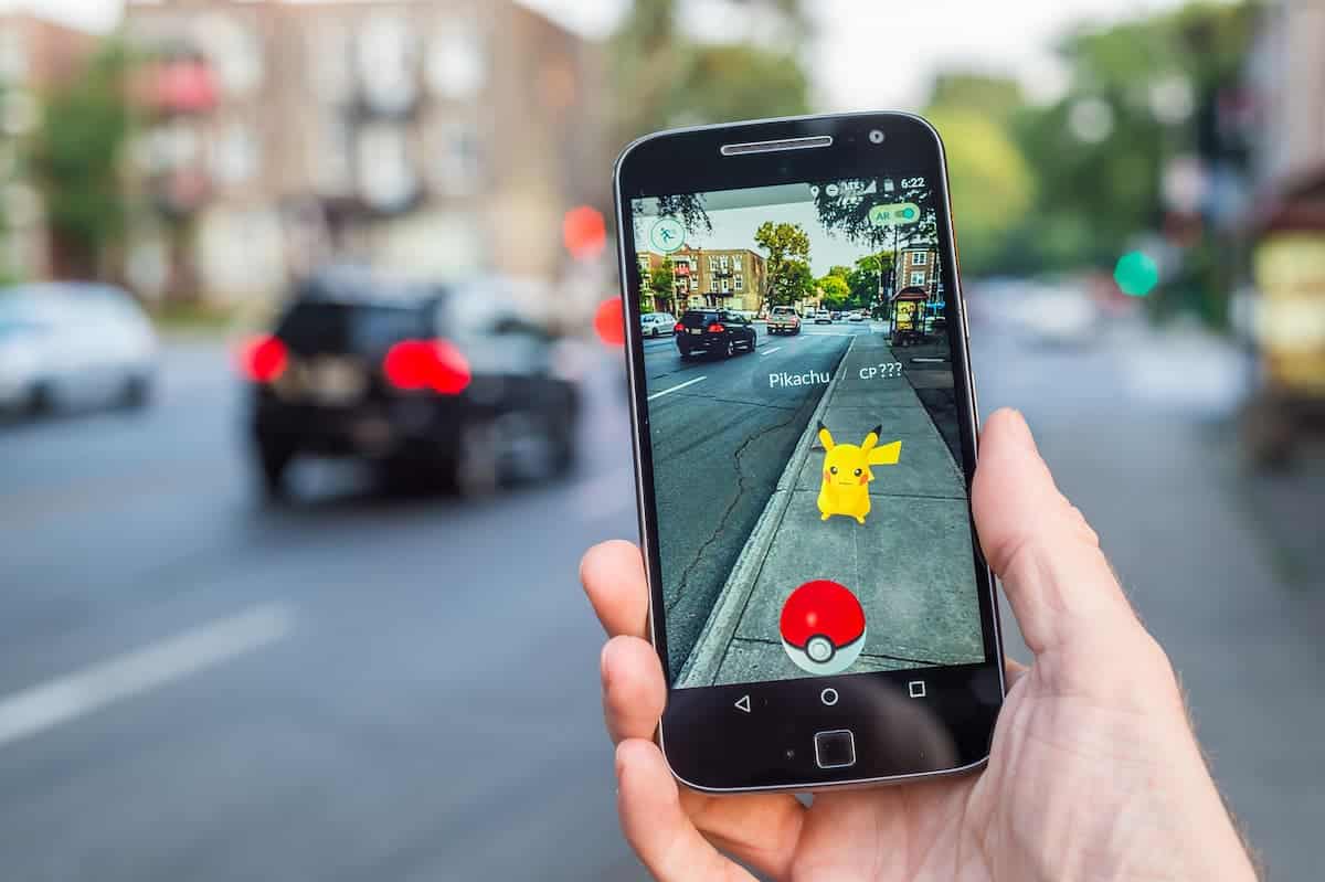 how-is-a-game-like-pokemon-go-an-example-of-augmented-reality