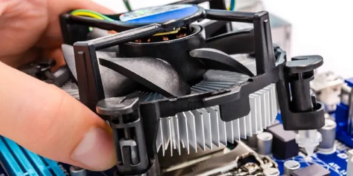 How Tight Should The CPU Cooler Be