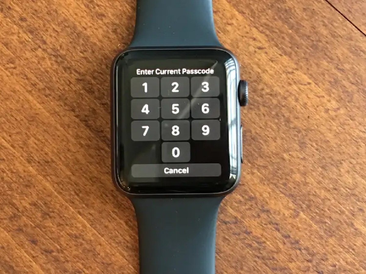 how-to-unlock-an-apple-watch-without-passcode
