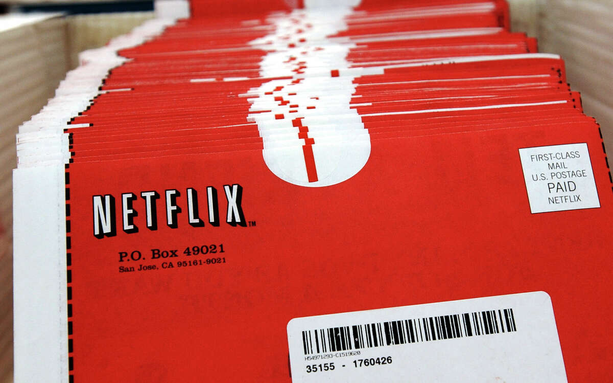 when-did-netflix-stop-mailing-dvds