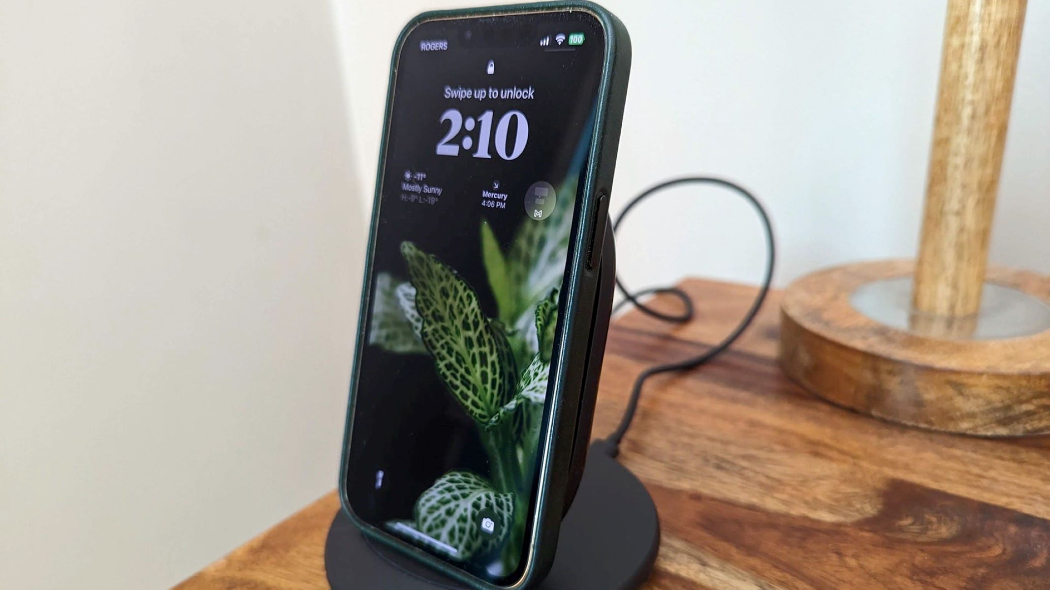11-best-wireless-charger-stand-for-2023
