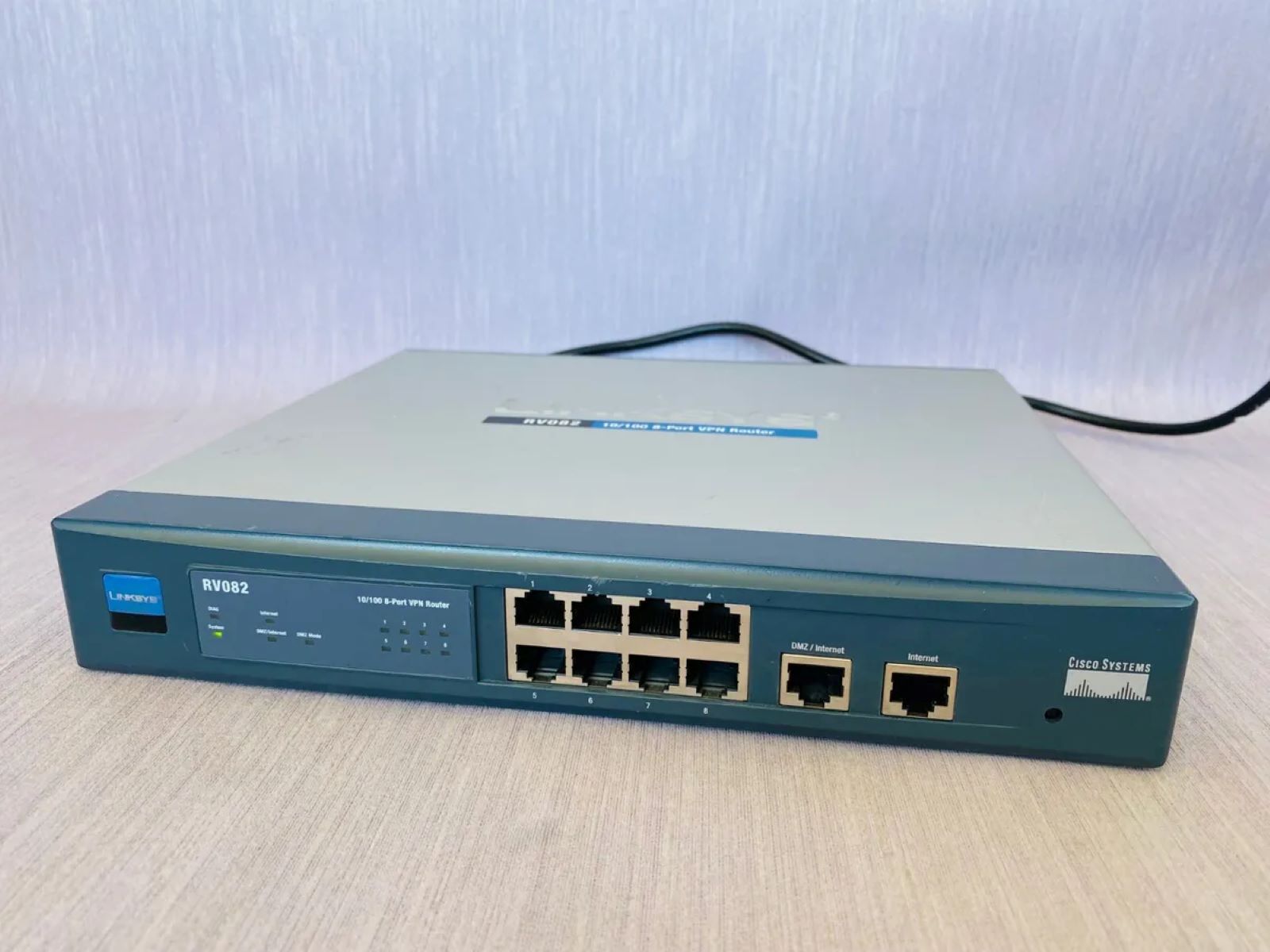12 Best 8-Port VPN Routers For 2023