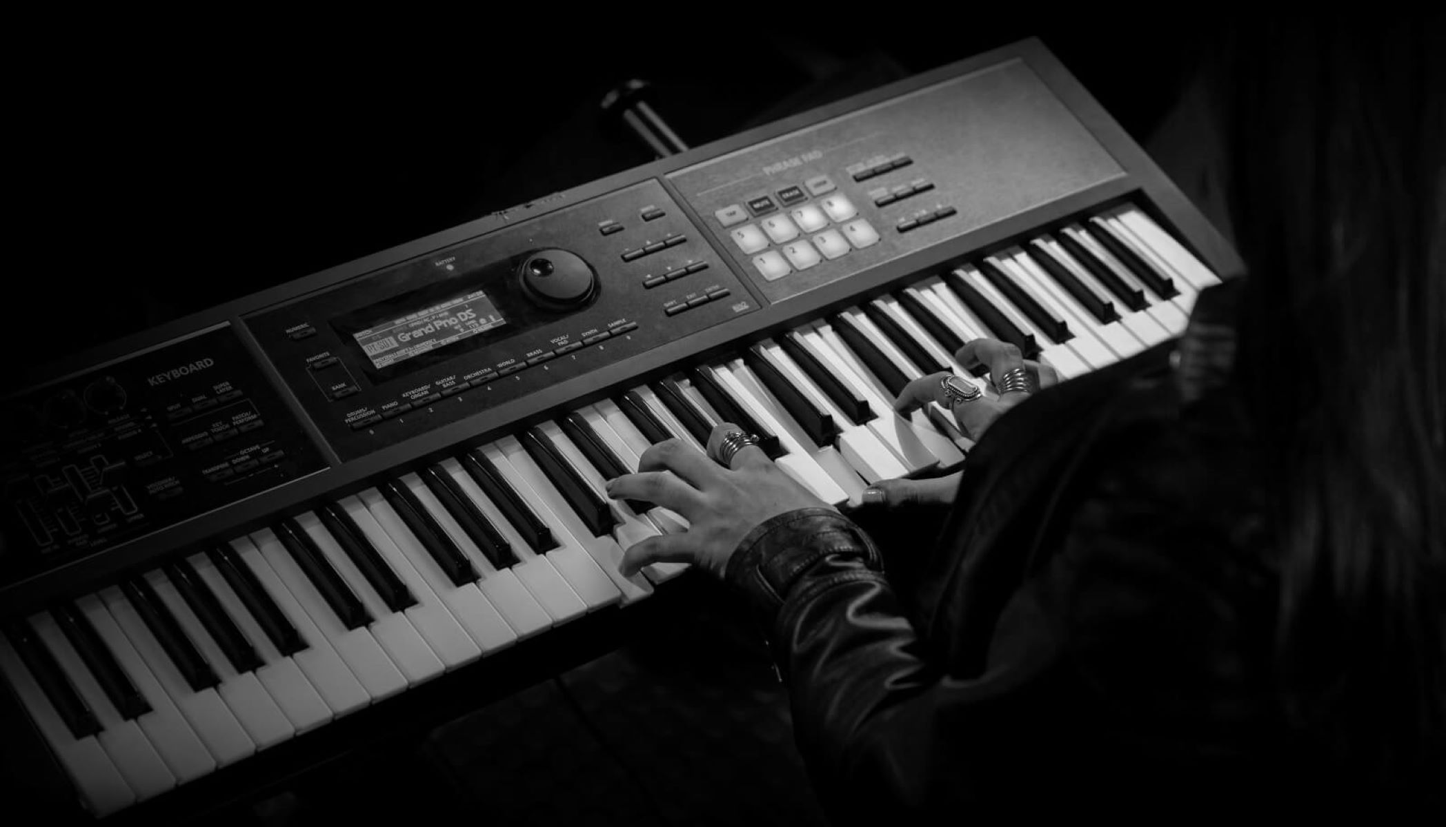 14 Best Electric Keyboard Piano for 2024