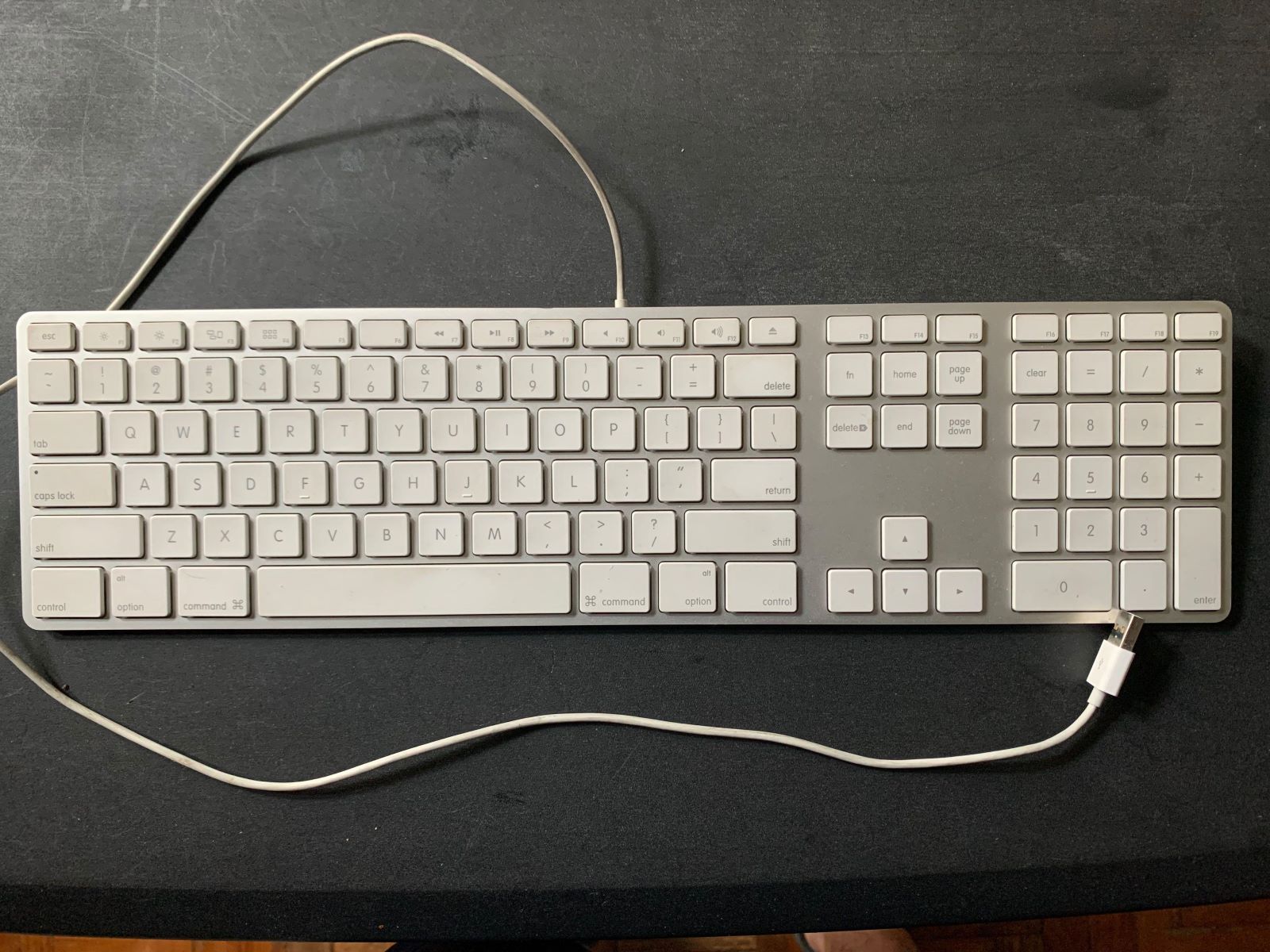 15-amazing-apple-wired-keyboard-for-2023