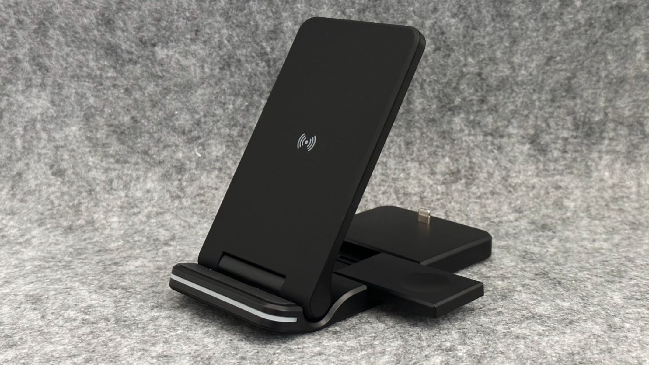 8-amazing-wireless-charging-stand-for-2023