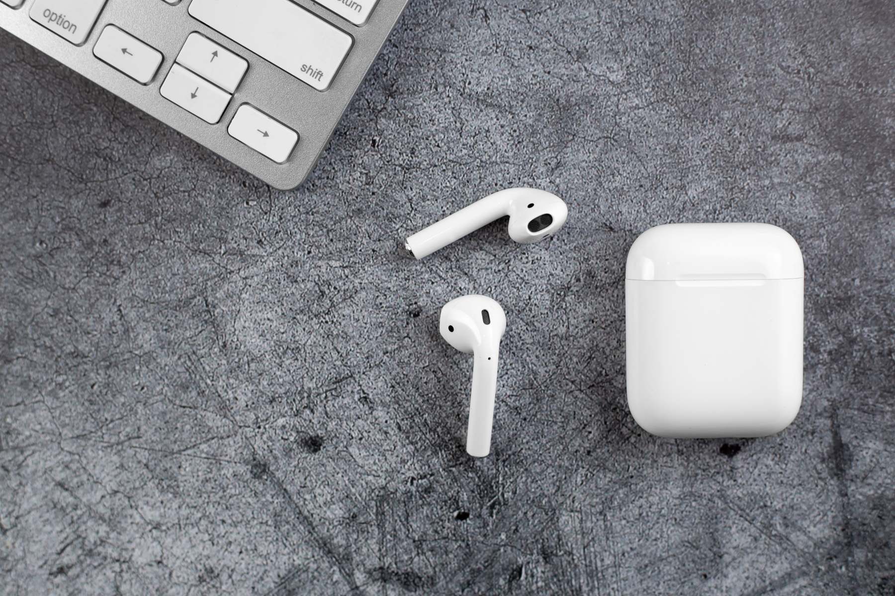9 Best Wireless Earbuds For iPhone for 2023
