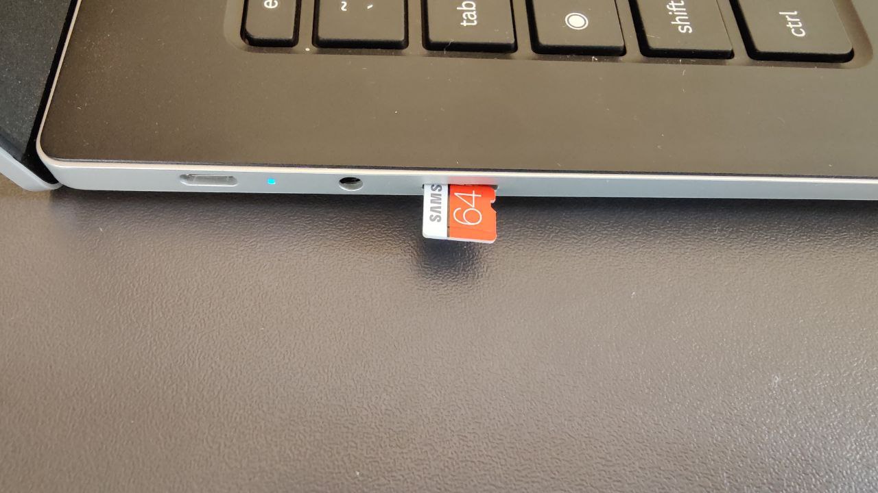 How To Access SD Card On Chromebook