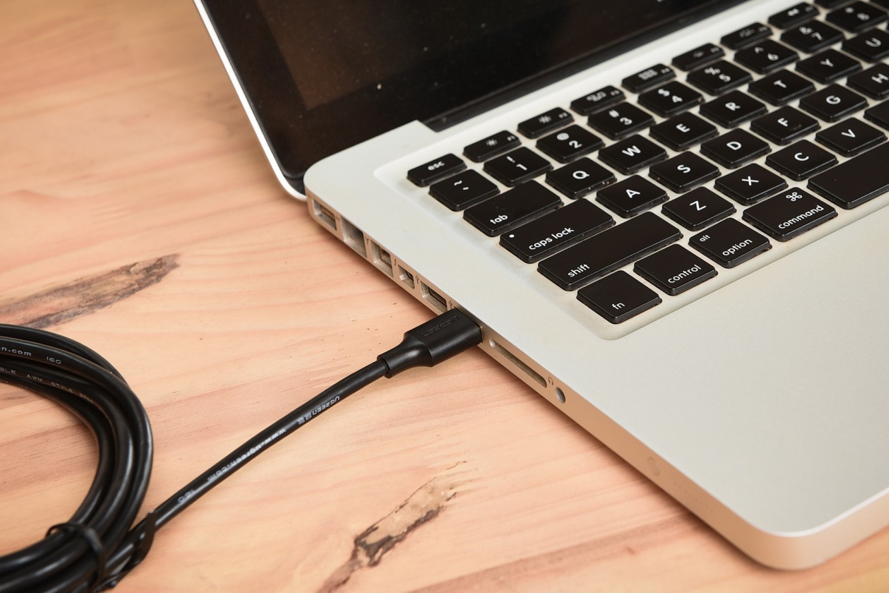 how-to-connect-ethernet-cable-to-laptop-without-ethernet-port