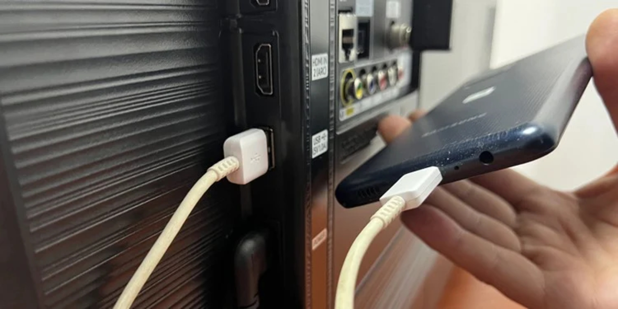 How To Connect Phone To TV With USB (Without HDMI)