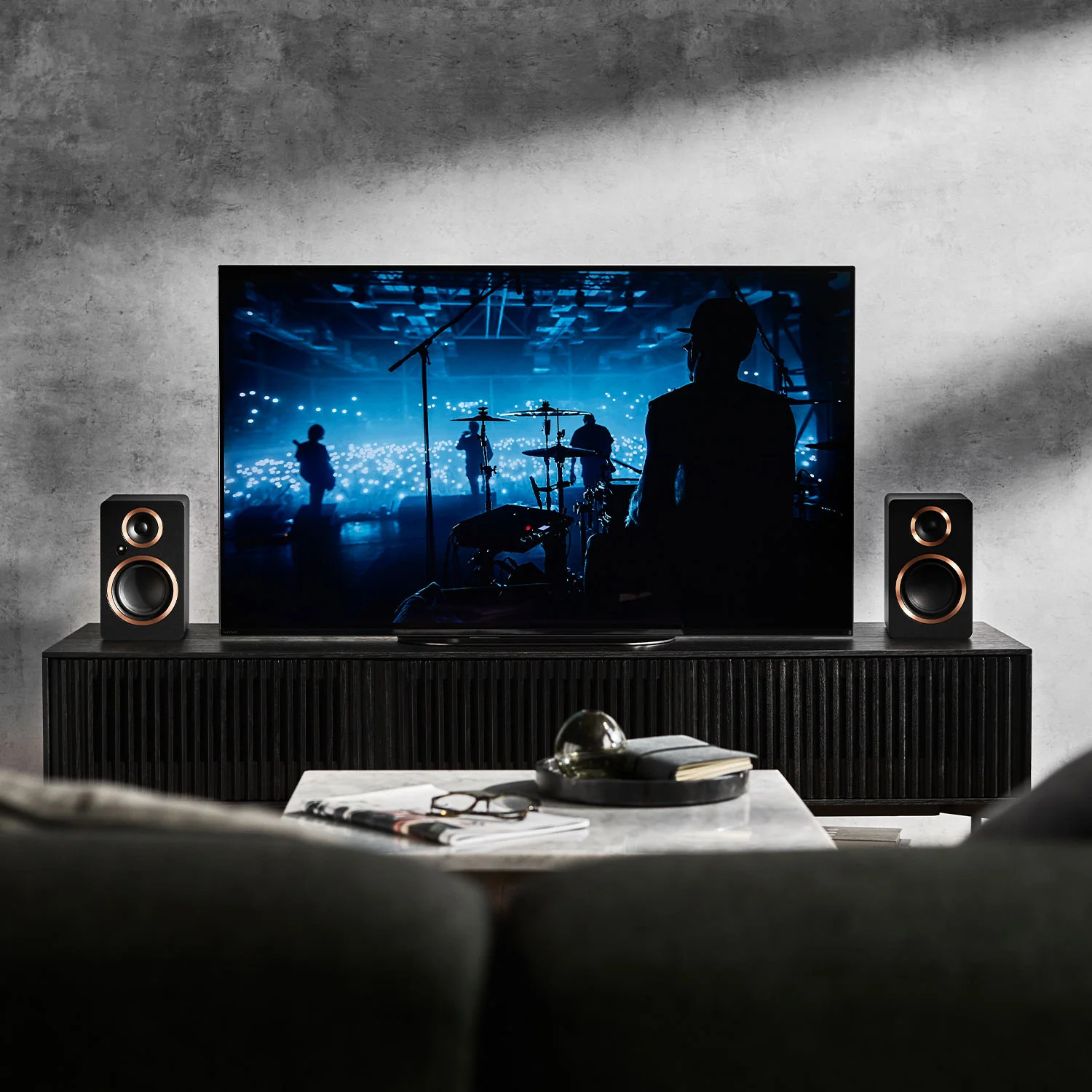 how-to-connect-speakers-to-tv-with-hdmi