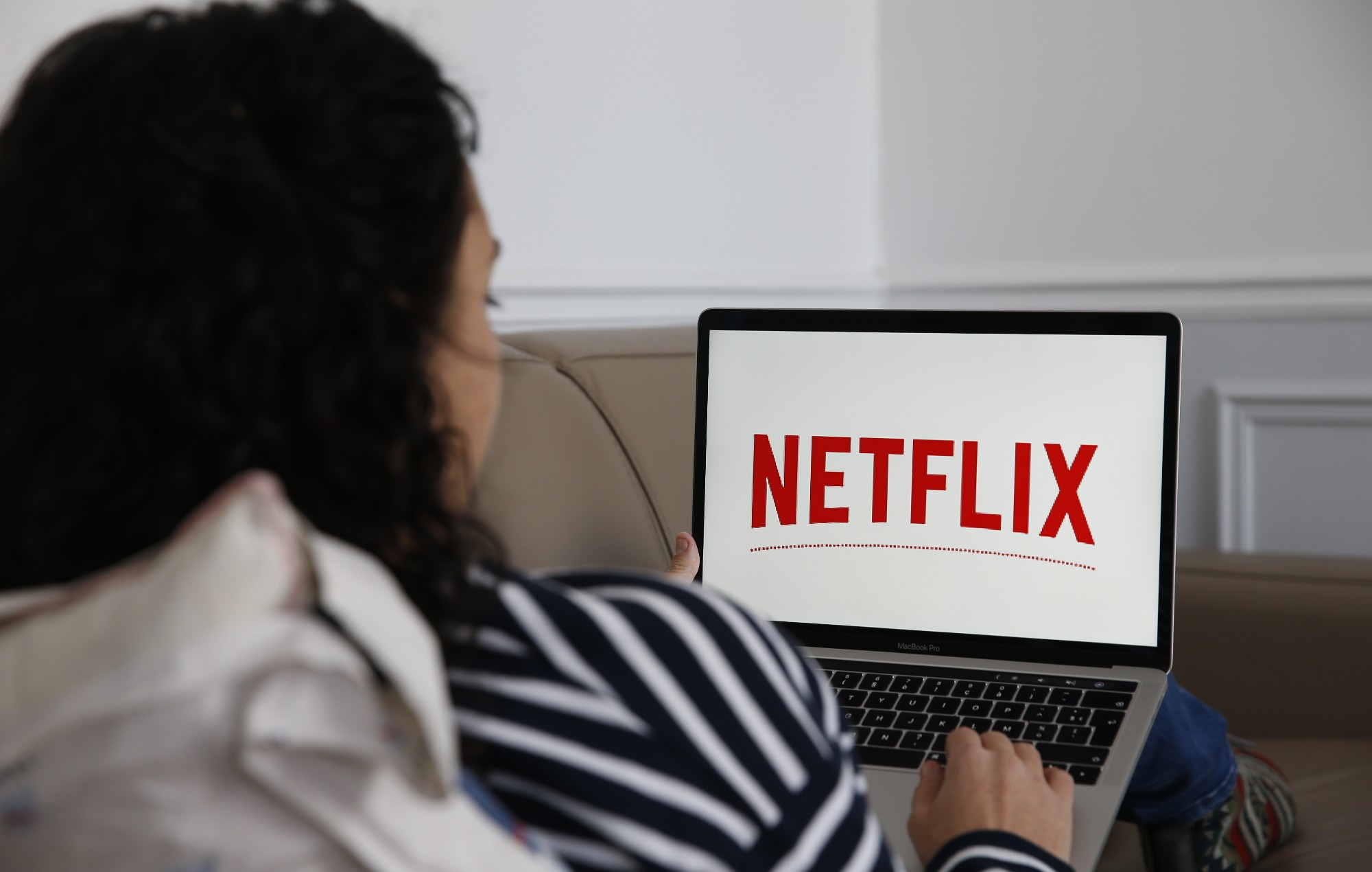 how-to-download-netflix-shows-on-laptop