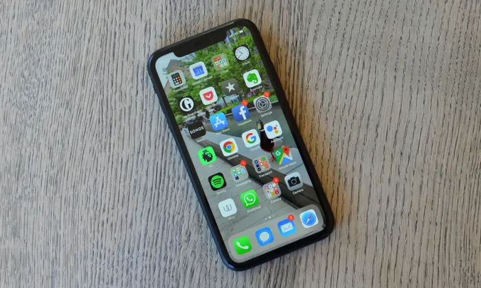 how-to-turn-on-4g-on-iphone-xr