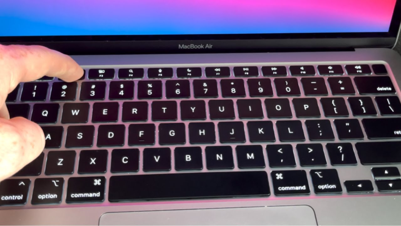 how-to-turn-on-keyboard-light-on-macbook-pro-2021