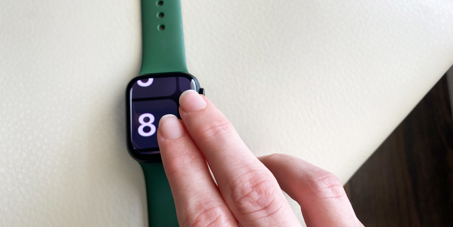 How To Unzoom On Apple Watch