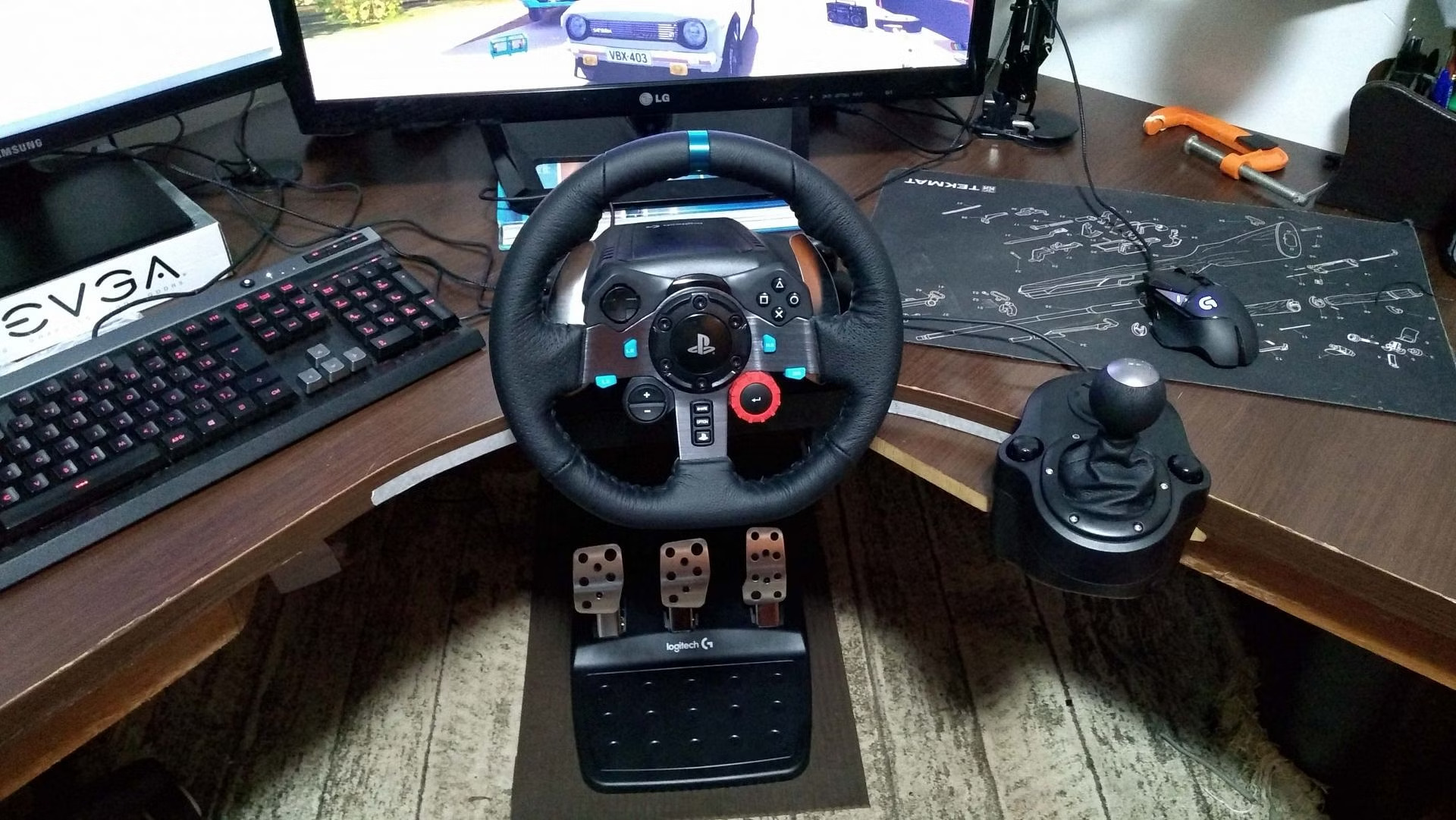 how-to-use-a-logitech-steering-wheel-on-pc