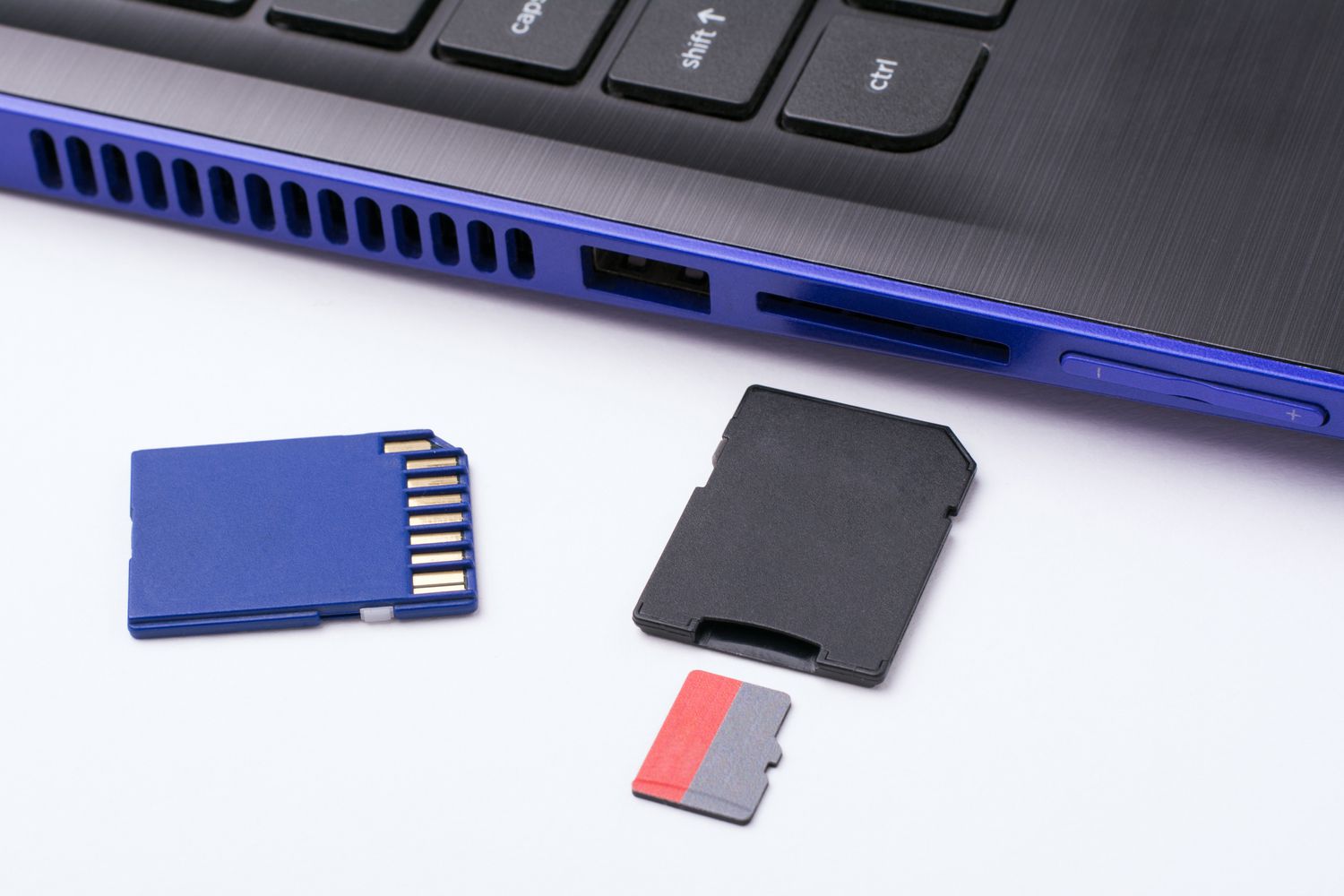 How To Use An SD Card Reader