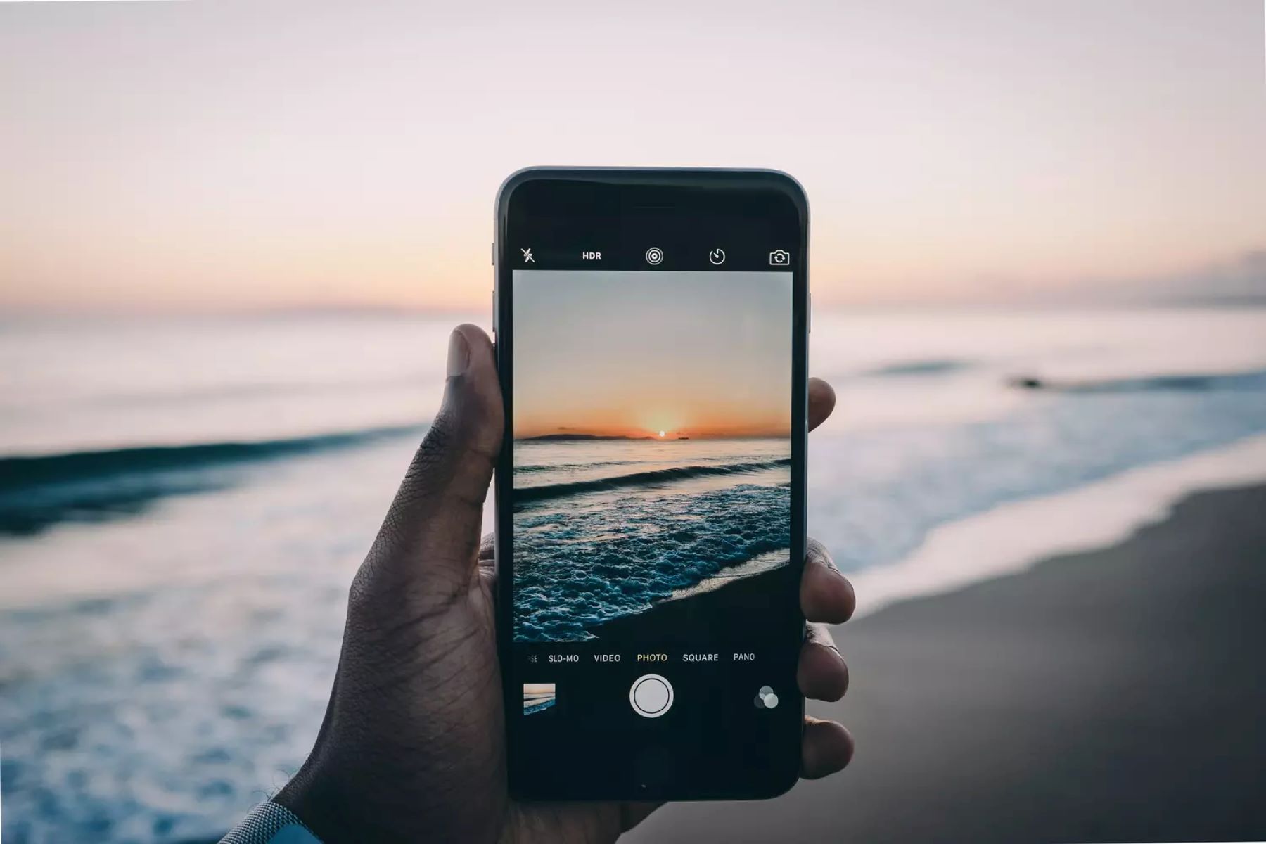 Spreads: The New App For Posting Full-Screen Panoramic Photos To Instagram Threads