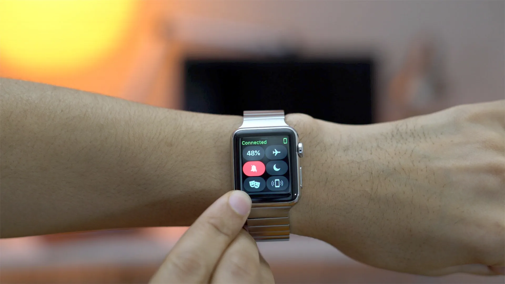 what-do-the-two-faces-mean-on-apple-watch