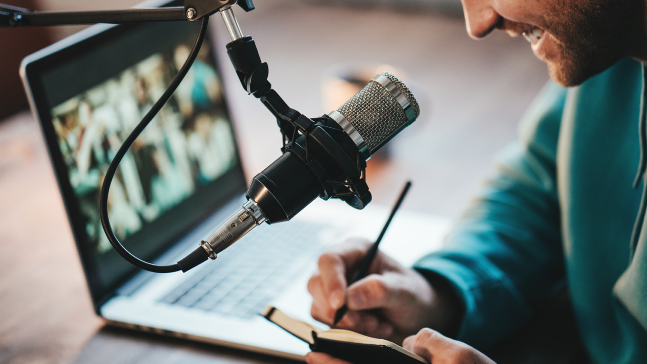What Makes A Podcast Successful