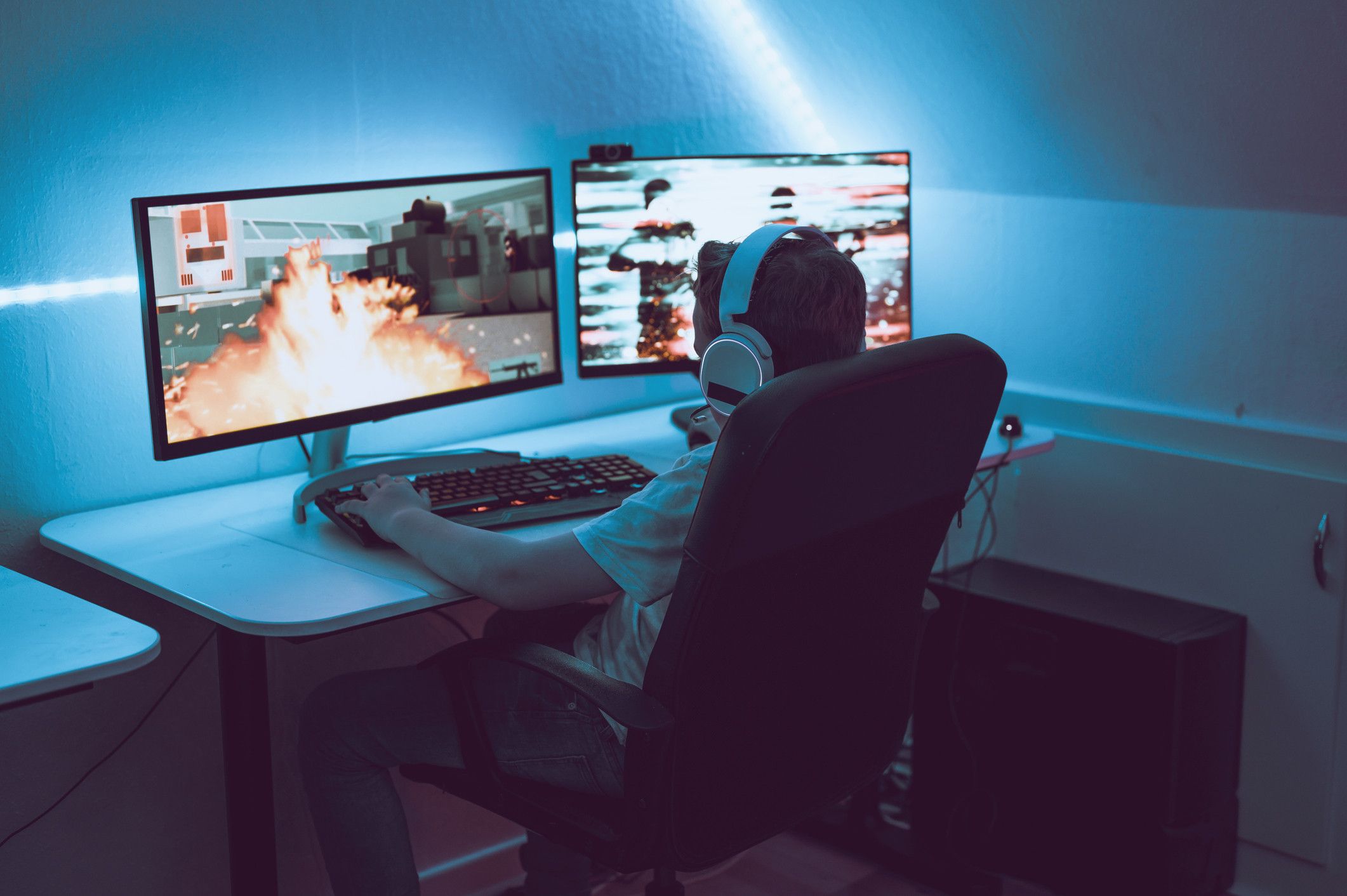 why-is-online-gaming-dangers