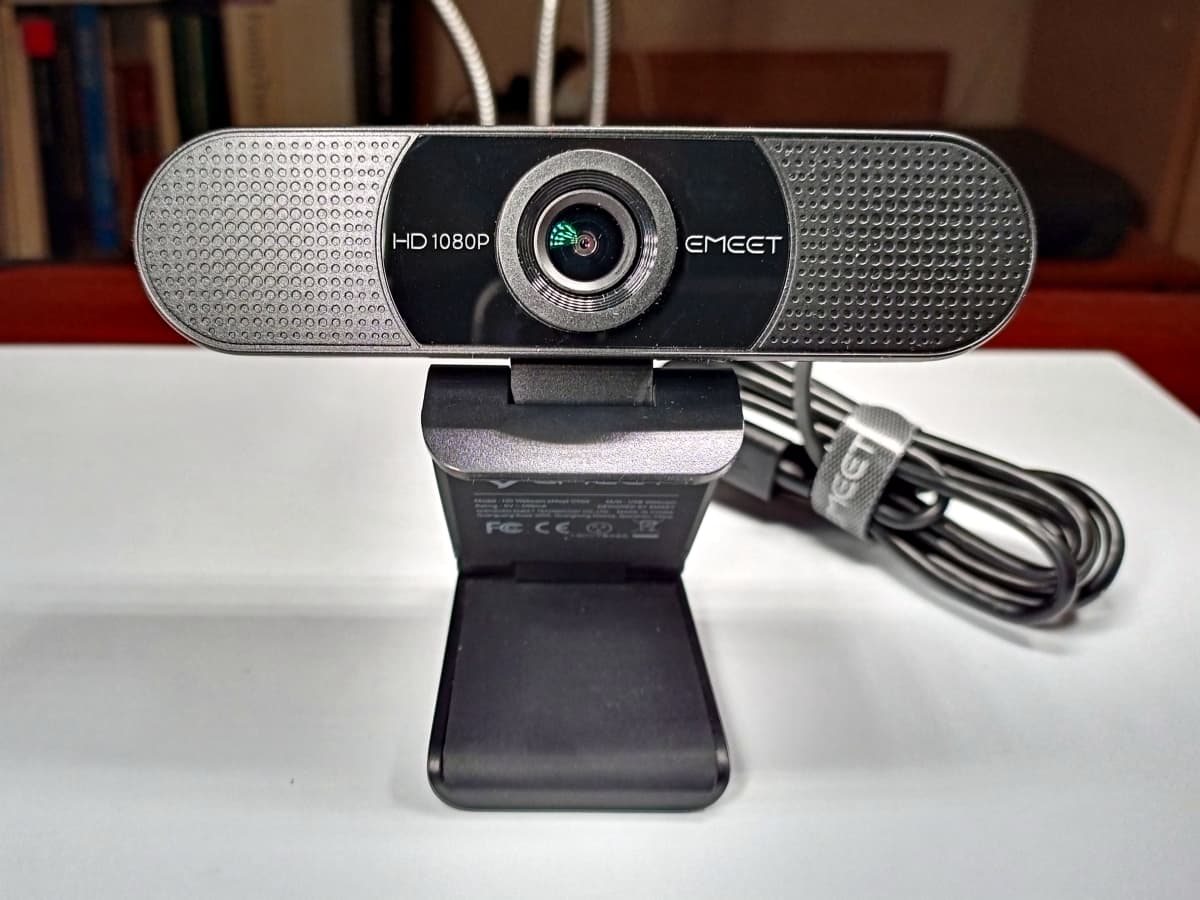12-amazing-webcam-mic-for-2023