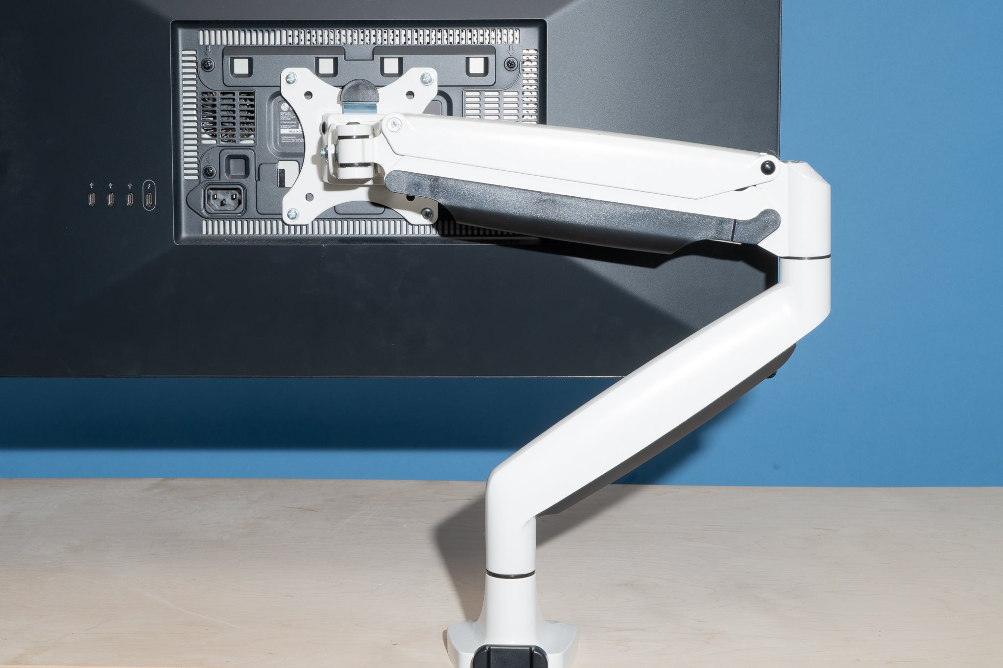 12 Best Monitor Arm for 2023