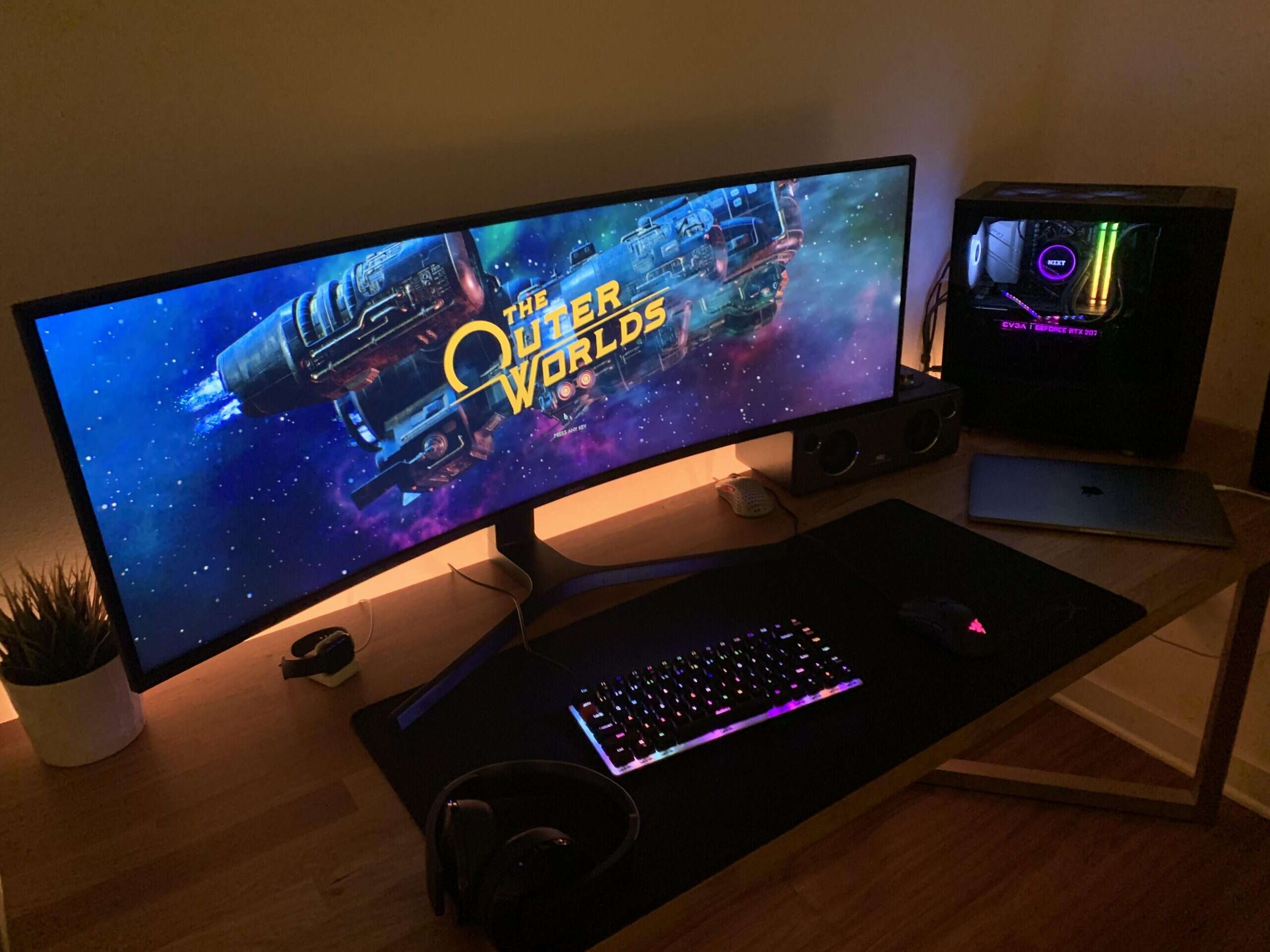 13 Best Ultrawide Curved Monitor for 2024