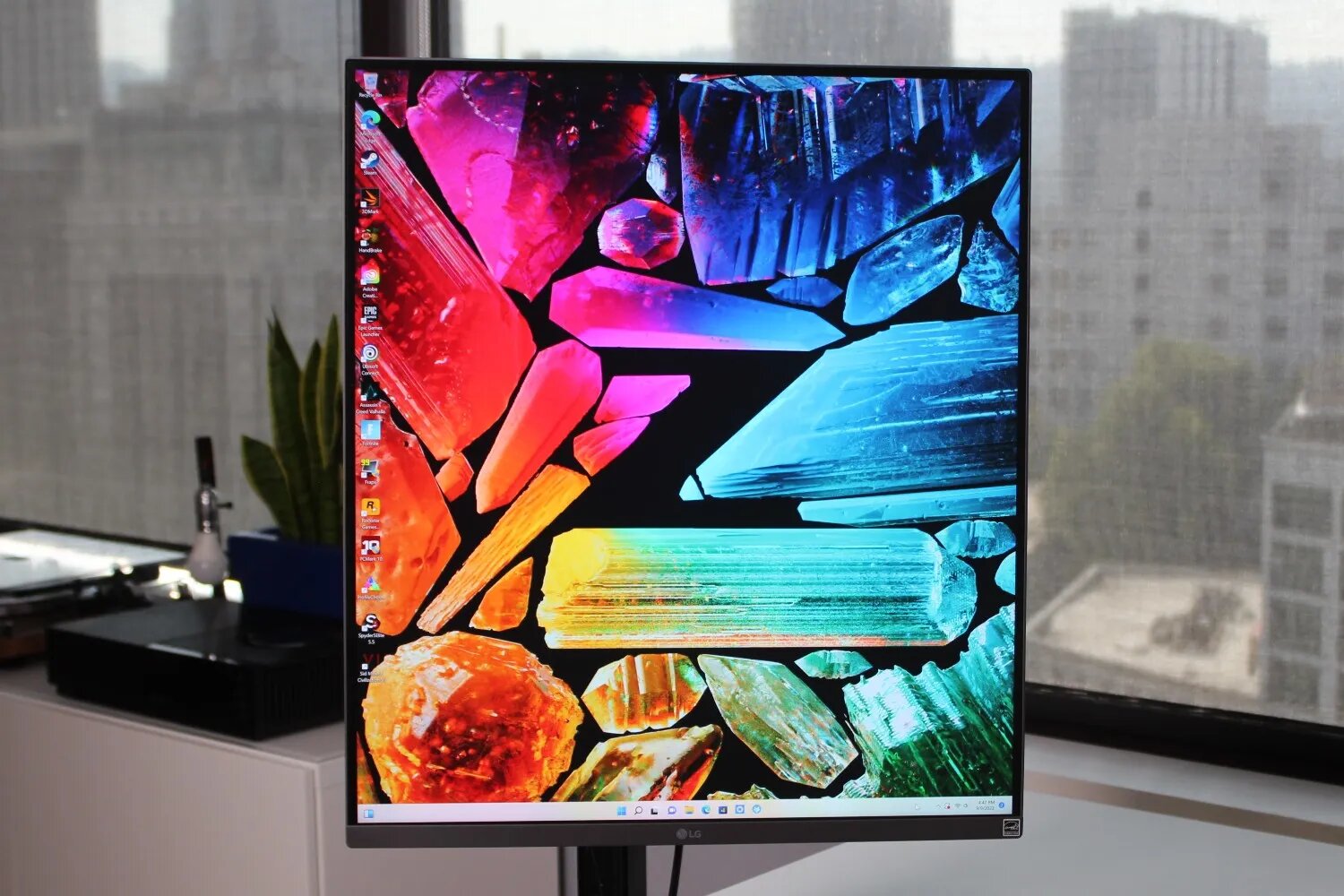 8 Amazing Vertical Monitor for 2024