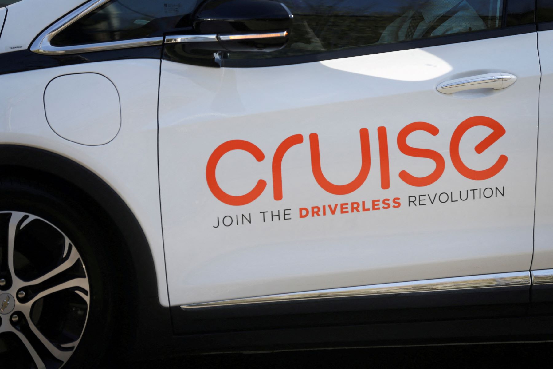Cruise Unveils Wheelchair-Accessible Robotaxi For Testing Starting Next Month