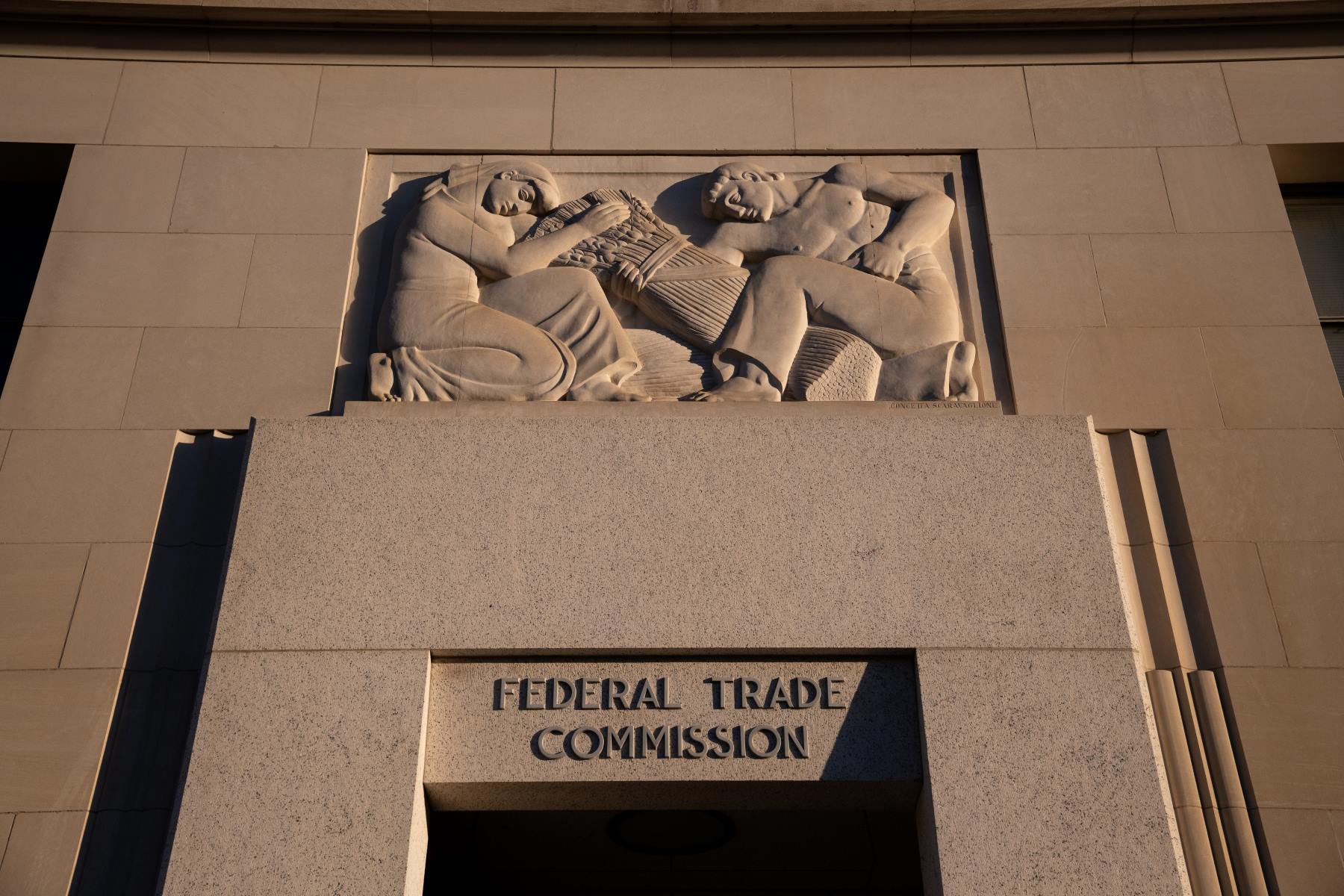 ftc-sets-sights-on-generative-ai-antitrust-concerns-and-market-competition