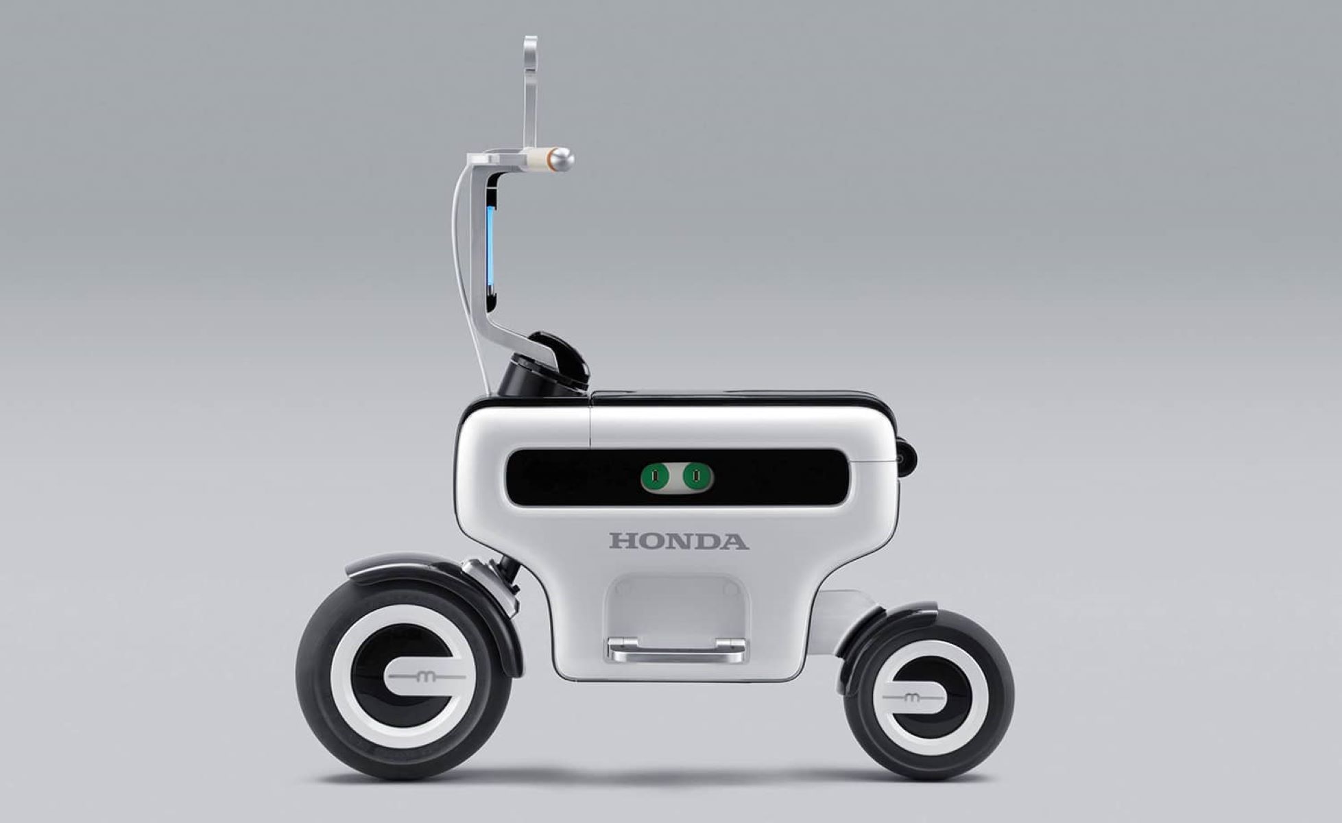 honda-introduces-the-irresistibly-adorable-motocompacto-electric-scooter